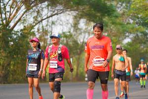BIB: 43001, 42759, 40413
                            <button type="button" onclick="openModal(8113802)" class="btn btn-primary btn-sm float-right btn-popup" data-toggle="modal" data-target=".modal-high-quality">
                        <i class="fas fa-shopping-cart"></i> Add to Cart
                    </button>
                                            <button type="button" onclick="isThisMe(8113802, true)" class="btn btn-success btn-sm float-right btn-popup btn-isme hidden" data-toggle="tooltip" data-placement="bottom" title="นี่คือรูปของคุณใช่ไหม คลิกที่นี่เพื่อเอาเข้าอัลบั้ม">
                        <i class="fas fa-plus"></i> Add to album
                    </button>
                    <button type="button" onclick="isThisMe(8113802, false)" class="btn btn-warning btn-sm float-right btn-popup btn-isnotme hidden">
                        <i class="fas fa-ban"></i> Remove from album
                    </button>