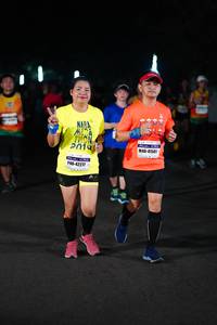 BIB: 4101, 42277
                            <button type="button" onclick="openModal(8473903)" class="btn btn-primary btn-sm float-right btn-popup" data-toggle="modal" data-target=".modal-high-quality">
                        <i class="fas fa-shopping-cart"></i> Add to Cart
                    </button>
                                            <button type="button" onclick="isThisMe(8473903, true)" class="btn btn-success btn-sm float-right btn-popup btn-isme hidden" data-toggle="tooltip" data-placement="bottom" title="นี่คือรูปของคุณใช่ไหม คลิกที่นี่เพื่อเอาเข้าอัลบั้ม">
                        <i class="fas fa-plus"></i> Add to album
                    </button>
                    <button type="button" onclick="isThisMe(8473903, false)" class="btn btn-warning btn-sm float-right btn-popup btn-isnotme hidden">
                        <i class="fas fa-ban"></i> Remove from album
                    </button>