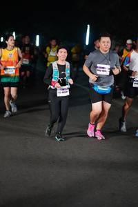 BIB: 484, 405
                            <button type="button" onclick="openModal(8438036)" class="btn btn-primary btn-sm float-right btn-popup" data-toggle="modal" data-target=".modal-high-quality">
                        <i class="fas fa-shopping-cart"></i> Add to Cart
                    </button>
                                            <button type="button" onclick="isThisMe(8438036, true)" class="btn btn-success btn-sm float-right btn-popup btn-isme hidden" data-toggle="tooltip" data-placement="bottom" title="นี่คือรูปของคุณใช่ไหม คลิกที่นี่เพื่อเอาเข้าอัลบั้ม">
                        <i class="fas fa-plus"></i> Add to album
                    </button>
                    <button type="button" onclick="isThisMe(8438036, false)" class="btn btn-warning btn-sm float-right btn-popup btn-isnotme hidden">
                        <i class="fas fa-ban"></i> Remove from album
                    </button>