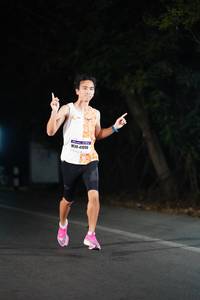 BIB: 41090
                            <button type="button" onclick="openModal(8221660)" class="btn btn-primary btn-sm float-right btn-popup" data-toggle="modal" data-target=".modal-high-quality">
                        <i class="fas fa-shopping-cart"></i> Add to Cart
                    </button>
                                            <button type="button" onclick="isThisMe(8221660, true)" class="btn btn-success btn-sm float-right btn-popup btn-isme hidden" data-toggle="tooltip" data-placement="bottom" title="นี่คือรูปของคุณใช่ไหม คลิกที่นี่เพื่อเอาเข้าอัลบั้ม">
                        <i class="fas fa-plus"></i> Add to album
                    </button>
                    <button type="button" onclick="isThisMe(8221660, false)" class="btn btn-warning btn-sm float-right btn-popup btn-isnotme hidden">
                        <i class="fas fa-ban"></i> Remove from album
                    </button>