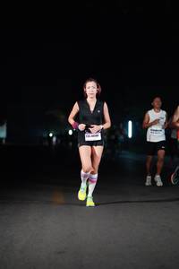 BIB: 40568
                            <button type="button" onclick="openModal(8246814)" class="btn btn-primary btn-sm float-right btn-popup" data-toggle="modal" data-target=".modal-high-quality">
                        <i class="fas fa-shopping-cart"></i> Add to Cart
                    </button>
                                            <button type="button" onclick="isThisMe(8246814, true)" class="btn btn-success btn-sm float-right btn-popup btn-isme hidden" data-toggle="tooltip" data-placement="bottom" title="นี่คือรูปของคุณใช่ไหม คลิกที่นี่เพื่อเอาเข้าอัลบั้ม">
                        <i class="fas fa-plus"></i> Add to album
                    </button>
                    <button type="button" onclick="isThisMe(8246814, false)" class="btn btn-warning btn-sm float-right btn-popup btn-isnotme hidden">
                        <i class="fas fa-ban"></i> Remove from album
                    </button>