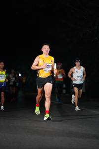 BIB: 4611
                            <button type="button" onclick="openModal(8229206)" class="btn btn-primary btn-sm float-right btn-popup" data-toggle="modal" data-target=".modal-high-quality">
                        <i class="fas fa-shopping-cart"></i> Add to Cart
                    </button>
                                            <button type="button" onclick="isThisMe(8229206, true)" class="btn btn-success btn-sm float-right btn-popup btn-isme hidden" data-toggle="tooltip" data-placement="bottom" title="นี่คือรูปของคุณใช่ไหม คลิกที่นี่เพื่อเอาเข้าอัลบั้ม">
                        <i class="fas fa-plus"></i> Add to album
                    </button>
                    <button type="button" onclick="isThisMe(8229206, false)" class="btn btn-warning btn-sm float-right btn-popup btn-isnotme hidden">
                        <i class="fas fa-ban"></i> Remove from album
                    </button>