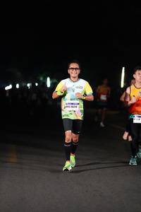 BIB: 46210
                            <button type="button" onclick="openModal(8268876)" class="btn btn-primary btn-sm float-right btn-popup" data-toggle="modal" data-target=".modal-high-quality">
                        <i class="fas fa-shopping-cart"></i> Add to Cart
                    </button>
                                            <button type="button" onclick="isThisMe(8268876, true)" class="btn btn-success btn-sm float-right btn-popup btn-isme hidden" data-toggle="tooltip" data-placement="bottom" title="นี่คือรูปของคุณใช่ไหม คลิกที่นี่เพื่อเอาเข้าอัลบั้ม">
                        <i class="fas fa-plus"></i> Add to album
                    </button>
                    <button type="button" onclick="isThisMe(8268876, false)" class="btn btn-warning btn-sm float-right btn-popup btn-isnotme hidden">
                        <i class="fas fa-ban"></i> Remove from album
                    </button>