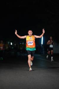 BIB: 04018
                            <button type="button" onclick="openModal(8261051)" class="btn btn-primary btn-sm float-right btn-popup" data-toggle="modal" data-target=".modal-high-quality">
                        <i class="fas fa-shopping-cart"></i> Add to Cart
                    </button>
                                            <button type="button" onclick="isThisMe(8261051, true)" class="btn btn-success btn-sm float-right btn-popup btn-isme hidden" data-toggle="tooltip" data-placement="bottom" title="นี่คือรูปของคุณใช่ไหม คลิกที่นี่เพื่อเอาเข้าอัลบั้ม">
                        <i class="fas fa-plus"></i> Add to album
                    </button>
                    <button type="button" onclick="isThisMe(8261051, false)" class="btn btn-warning btn-sm float-right btn-popup btn-isnotme hidden">
                        <i class="fas fa-ban"></i> Remove from album
                    </button>