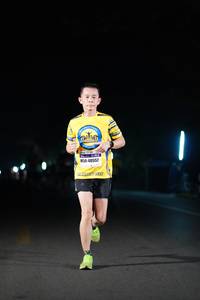 BIB: 40552
                            <button type="button" onclick="openModal(8229087)" class="btn btn-primary btn-sm float-right btn-popup" data-toggle="modal" data-target=".modal-high-quality">
                        <i class="fas fa-shopping-cart"></i> Add to Cart
                    </button>
                                            <button type="button" onclick="isThisMe(8229087, true)" class="btn btn-success btn-sm float-right btn-popup btn-isme hidden" data-toggle="tooltip" data-placement="bottom" title="นี่คือรูปของคุณใช่ไหม คลิกที่นี่เพื่อเอาเข้าอัลบั้ม">
                        <i class="fas fa-plus"></i> Add to album
                    </button>
                    <button type="button" onclick="isThisMe(8229087, false)" class="btn btn-warning btn-sm float-right btn-popup btn-isnotme hidden">
                        <i class="fas fa-ban"></i> Remove from album
                    </button>