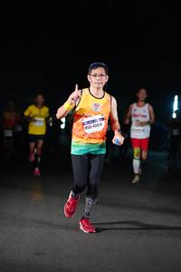 BIB: 40614, 
                            <button type="button" onclick="openModal(8287310)" class="btn btn-primary btn-sm float-right btn-popup" data-toggle="modal" data-target=".modal-high-quality">
                        <i class="fas fa-shopping-cart"></i> Add to Cart
                    </button>
                                            <button type="button" onclick="isThisMe(8287310, true)" class="btn btn-success btn-sm float-right btn-popup btn-isme hidden" data-toggle="tooltip" data-placement="bottom" title="นี่คือรูปของคุณใช่ไหม คลิกที่นี่เพื่อเอาเข้าอัลบั้ม">
                        <i class="fas fa-plus"></i> Add to album
                    </button>
                    <button type="button" onclick="isThisMe(8287310, false)" class="btn btn-warning btn-sm float-right btn-popup btn-isnotme hidden">
                        <i class="fas fa-ban"></i> Remove from album
                    </button>