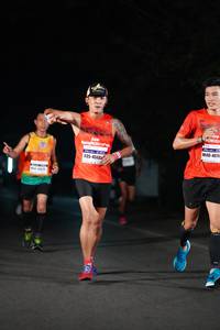 BIB: 4512
                            <button type="button" onclick="openModal(8266973)" class="btn btn-primary btn-sm float-right btn-popup" data-toggle="modal" data-target=".modal-high-quality">
                        <i class="fas fa-shopping-cart"></i> Add to Cart
                    </button>
                                            <button type="button" onclick="isThisMe(8266973, true)" class="btn btn-success btn-sm float-right btn-popup btn-isme hidden" data-toggle="tooltip" data-placement="bottom" title="นี่คือรูปของคุณใช่ไหม คลิกที่นี่เพื่อเอาเข้าอัลบั้ม">
                        <i class="fas fa-plus"></i> Add to album
                    </button>
                    <button type="button" onclick="isThisMe(8266973, false)" class="btn btn-warning btn-sm float-right btn-popup btn-isnotme hidden">
                        <i class="fas fa-ban"></i> Remove from album
                    </button>