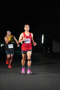 BIB: 40142
                            <button type="button" onclick="openModal(8245222)" class="btn btn-primary btn-sm float-right btn-popup" data-toggle="modal" data-target=".modal-high-quality">
                        <i class="fas fa-shopping-cart"></i> Add to Cart
                    </button>
                                            <button type="button" onclick="isThisMe(8245222, true)" class="btn btn-success btn-sm float-right btn-popup btn-isme hidden" data-toggle="tooltip" data-placement="bottom" title="นี่คือรูปของคุณใช่ไหม คลิกที่นี่เพื่อเอาเข้าอัลบั้ม">
                        <i class="fas fa-plus"></i> Add to album
                    </button>
                    <button type="button" onclick="isThisMe(8245222, false)" class="btn btn-warning btn-sm float-right btn-popup btn-isnotme hidden">
                        <i class="fas fa-ban"></i> Remove from album
                    </button>