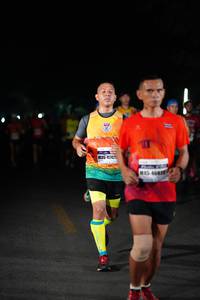 BIB: 4242, 46830
                            <button type="button" onclick="openModal(8302940)" class="btn btn-primary btn-sm float-right btn-popup" data-toggle="modal" data-target=".modal-high-quality">
                        <i class="fas fa-shopping-cart"></i> Add to Cart
                    </button>
                                            <button type="button" onclick="isThisMe(8302940, true)" class="btn btn-success btn-sm float-right btn-popup btn-isme hidden" data-toggle="tooltip" data-placement="bottom" title="นี่คือรูปของคุณใช่ไหม คลิกที่นี่เพื่อเอาเข้าอัลบั้ม">
                        <i class="fas fa-plus"></i> Add to album
                    </button>
                    <button type="button" onclick="isThisMe(8302940, false)" class="btn btn-warning btn-sm float-right btn-popup btn-isnotme hidden">
                        <i class="fas fa-ban"></i> Remove from album
                    </button>