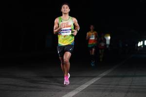 BIB: 46224
                            <button type="button" onclick="openModal(7779454)" class="btn btn-primary btn-sm float-right btn-popup" data-toggle="modal" data-target=".modal-high-quality">
                        <i class="fas fa-shopping-cart"></i> Add to Cart
                    </button>
                                            <button type="button" onclick="isThisMe(7779454, true)" class="btn btn-success btn-sm float-right btn-popup btn-isme hidden" data-toggle="tooltip" data-placement="bottom" title="นี่คือรูปของคุณใช่ไหม คลิกที่นี่เพื่อเอาเข้าอัลบั้ม">
                        <i class="fas fa-plus"></i> Add to album
                    </button>
                    <button type="button" onclick="isThisMe(7779454, false)" class="btn btn-warning btn-sm float-right btn-popup btn-isnotme hidden">
                        <i class="fas fa-ban"></i> Remove from album
                    </button>