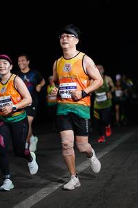 BIB: 417, 40177
                            <button type="button" onclick="openModal(7906336)" class="btn btn-primary btn-sm float-right btn-popup" data-toggle="modal" data-target=".modal-high-quality">
                        <i class="fas fa-shopping-cart"></i> Add to Cart
                    </button>
                                            <button type="button" onclick="isThisMe(7906336, true)" class="btn btn-success btn-sm float-right btn-popup btn-isme hidden" data-toggle="tooltip" data-placement="bottom" title="นี่คือรูปของคุณใช่ไหม คลิกที่นี่เพื่อเอาเข้าอัลบั้ม">
                        <i class="fas fa-plus"></i> Add to album
                    </button>
                    <button type="button" onclick="isThisMe(7906336, false)" class="btn btn-warning btn-sm float-right btn-popup btn-isnotme hidden">
                        <i class="fas fa-ban"></i> Remove from album
                    </button>