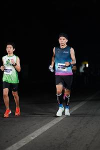 BIB: 629
                            <button type="button" onclick="openModal(7790866)" class="btn btn-primary btn-sm float-right btn-popup" data-toggle="modal" data-target=".modal-high-quality">
                        <i class="fas fa-shopping-cart"></i> Add to Cart
                    </button>
                                            <button type="button" onclick="isThisMe(7790866, true)" class="btn btn-success btn-sm float-right btn-popup btn-isme hidden" data-toggle="tooltip" data-placement="bottom" title="นี่คือรูปของคุณใช่ไหม คลิกที่นี่เพื่อเอาเข้าอัลบั้ม">
                        <i class="fas fa-plus"></i> Add to album
                    </button>
                    <button type="button" onclick="isThisMe(7790866, false)" class="btn btn-warning btn-sm float-right btn-popup btn-isnotme hidden">
                        <i class="fas fa-ban"></i> Remove from album
                    </button>