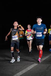 BIB: 40544, 2040192
                            <button type="button" onclick="openModal(7796875)" class="btn btn-primary btn-sm float-right btn-popup" data-toggle="modal" data-target=".modal-high-quality">
                        <i class="fas fa-shopping-cart"></i> Add to Cart
                    </button>
                                            <button type="button" onclick="isThisMe(7796875, true)" class="btn btn-success btn-sm float-right btn-popup btn-isme hidden" data-toggle="tooltip" data-placement="bottom" title="นี่คือรูปของคุณใช่ไหม คลิกที่นี่เพื่อเอาเข้าอัลบั้ม">
                        <i class="fas fa-plus"></i> Add to album
                    </button>
                    <button type="button" onclick="isThisMe(7796875, false)" class="btn btn-warning btn-sm float-right btn-popup btn-isnotme hidden">
                        <i class="fas fa-ban"></i> Remove from album
                    </button>