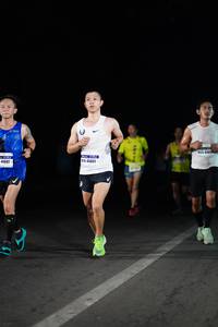 BIB: 640, 45651
                            <button type="button" onclick="openModal(7782197)" class="btn btn-primary btn-sm float-right btn-popup" data-toggle="modal" data-target=".modal-high-quality">
                        <i class="fas fa-shopping-cart"></i> Add to Cart
                    </button>
                                            <button type="button" onclick="isThisMe(7782197, true)" class="btn btn-success btn-sm float-right btn-popup btn-isme hidden" data-toggle="tooltip" data-placement="bottom" title="นี่คือรูปของคุณใช่ไหม คลิกที่นี่เพื่อเอาเข้าอัลบั้ม">
                        <i class="fas fa-plus"></i> Add to album
                    </button>
                    <button type="button" onclick="isThisMe(7782197, false)" class="btn btn-warning btn-sm float-right btn-popup btn-isnotme hidden">
                        <i class="fas fa-ban"></i> Remove from album
                    </button>