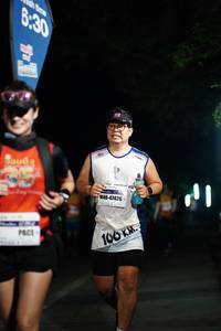BIB: 830, 47426, 106
                            <button type="button" onclick="openModal(7909525)" class="btn btn-primary btn-sm float-right btn-popup" data-toggle="modal" data-target=".modal-high-quality">
                        <i class="fas fa-shopping-cart"></i> Add to Cart
                    </button>
                                            <button type="button" onclick="isThisMe(7909525, true)" class="btn btn-success btn-sm float-right btn-popup btn-isme hidden" data-toggle="tooltip" data-placement="bottom" title="นี่คือรูปของคุณใช่ไหม คลิกที่นี่เพื่อเอาเข้าอัลบั้ม">
                        <i class="fas fa-plus"></i> Add to album
                    </button>
                    <button type="button" onclick="isThisMe(7909525, false)" class="btn btn-warning btn-sm float-right btn-popup btn-isnotme hidden">
                        <i class="fas fa-ban"></i> Remove from album
                    </button>