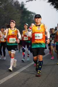 BIB: 266, 25307
                            <button type="button" onclick="openModal(8140744)" class="btn btn-primary btn-sm float-right btn-popup" data-toggle="modal" data-target=".modal-high-quality">
                        <i class="fas fa-shopping-cart"></i> Add to Cart
                    </button>
                                            <button type="button" onclick="isThisMe(8140744, true)" class="btn btn-success btn-sm float-right btn-popup btn-isme hidden" data-toggle="tooltip" data-placement="bottom" title="นี่คือรูปของคุณใช่ไหม คลิกที่นี่เพื่อเอาเข้าอัลบั้ม">
                        <i class="fas fa-plus"></i> Add to album
                    </button>
                    <button type="button" onclick="isThisMe(8140744, false)" class="btn btn-warning btn-sm float-right btn-popup btn-isnotme hidden">
                        <i class="fas fa-ban"></i> Remove from album
                    </button>