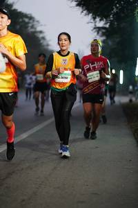 BIB: 20267, 60195
                            <button type="button" onclick="openModal(8136109)" class="btn btn-primary btn-sm float-right btn-popup" data-toggle="modal" data-target=".modal-high-quality">
                        <i class="fas fa-shopping-cart"></i> Add to Cart
                    </button>
                                            <button type="button" onclick="isThisMe(8136109, true)" class="btn btn-success btn-sm float-right btn-popup btn-isme hidden" data-toggle="tooltip" data-placement="bottom" title="นี่คือรูปของคุณใช่ไหม คลิกที่นี่เพื่อเอาเข้าอัลบั้ม">
                        <i class="fas fa-plus"></i> Add to album
                    </button>
                    <button type="button" onclick="isThisMe(8136109, false)" class="btn btn-warning btn-sm float-right btn-popup btn-isnotme hidden">
                        <i class="fas fa-ban"></i> Remove from album
                    </button>
