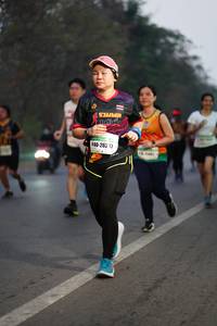 BIB: 262
                            <button type="button" onclick="openModal(8140260)" class="btn btn-primary btn-sm float-right btn-popup" data-toggle="modal" data-target=".modal-high-quality">
                        <i class="fas fa-shopping-cart"></i> Add to Cart
                    </button>
                                            <button type="button" onclick="isThisMe(8140260, true)" class="btn btn-success btn-sm float-right btn-popup btn-isme hidden" data-toggle="tooltip" data-placement="bottom" title="นี่คือรูปของคุณใช่ไหม คลิกที่นี่เพื่อเอาเข้าอัลบั้ม">
                        <i class="fas fa-plus"></i> Add to album
                    </button>
                    <button type="button" onclick="isThisMe(8140260, false)" class="btn btn-warning btn-sm float-right btn-popup btn-isnotme hidden">
                        <i class="fas fa-ban"></i> Remove from album
                    </button>