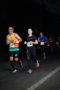 BIB: 254
                            <button type="button" onclick="openModal(8053117)" class="btn btn-primary btn-sm float-right btn-popup" data-toggle="modal" data-target=".modal-high-quality">
                        <i class="fas fa-shopping-cart"></i> Add to Cart
                    </button>
                                            <button type="button" onclick="isThisMe(8053117, true)" class="btn btn-success btn-sm float-right btn-popup btn-isme hidden" data-toggle="tooltip" data-placement="bottom" title="นี่คือรูปของคุณใช่ไหม คลิกที่นี่เพื่อเอาเข้าอัลบั้ม">
                        <i class="fas fa-plus"></i> Add to album
                    </button>
                    <button type="button" onclick="isThisMe(8053117, false)" class="btn btn-warning btn-sm float-right btn-popup btn-isnotme hidden">
                        <i class="fas fa-ban"></i> Remove from album
                    </button>