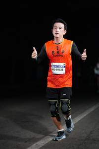 BIB: 40938
                            <button type="button" onclick="openModal(7783194)" class="btn btn-primary btn-sm float-right btn-popup" data-toggle="modal" data-target=".modal-high-quality">
                        <i class="fas fa-shopping-cart"></i> Add to Cart
                    </button>
                                            <button type="button" onclick="isThisMe(7783194, true)" class="btn btn-success btn-sm float-right btn-popup btn-isme hidden" data-toggle="tooltip" data-placement="bottom" title="นี่คือรูปของคุณใช่ไหม คลิกที่นี่เพื่อเอาเข้าอัลบั้ม">
                        <i class="fas fa-plus"></i> Add to album
                    </button>
                    <button type="button" onclick="isThisMe(7783194, false)" class="btn btn-warning btn-sm float-right btn-popup btn-isnotme hidden">
                        <i class="fas fa-ban"></i> Remove from album
                    </button>