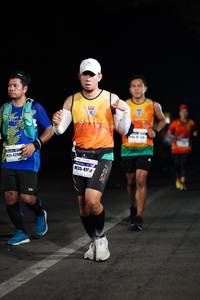BIB: 429, 414
                            <button type="button" onclick="openModal(7901746)" class="btn btn-primary btn-sm float-right btn-popup" data-toggle="modal" data-target=".modal-high-quality">
                        <i class="fas fa-shopping-cart"></i> Add to Cart
                    </button>
                                            <button type="button" onclick="isThisMe(7901746, true)" class="btn btn-success btn-sm float-right btn-popup btn-isme hidden" data-toggle="tooltip" data-placement="bottom" title="นี่คือรูปของคุณใช่ไหม คลิกที่นี่เพื่อเอาเข้าอัลบั้ม">
                        <i class="fas fa-plus"></i> Add to album
                    </button>
                    <button type="button" onclick="isThisMe(7901746, false)" class="btn btn-warning btn-sm float-right btn-popup btn-isnotme hidden">
                        <i class="fas fa-ban"></i> Remove from album
                    </button>