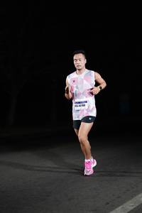 BIB: 42190
                            <button type="button" onclick="openModal(7781561)" class="btn btn-primary btn-sm float-right btn-popup" data-toggle="modal" data-target=".modal-high-quality">
                        <i class="fas fa-shopping-cart"></i> Add to Cart
                    </button>
                                            <button type="button" onclick="isThisMe(7781561, true)" class="btn btn-success btn-sm float-right btn-popup btn-isme hidden" data-toggle="tooltip" data-placement="bottom" title="นี่คือรูปของคุณใช่ไหม คลิกที่นี่เพื่อเอาเข้าอัลบั้ม">
                        <i class="fas fa-plus"></i> Add to album
                    </button>
                    <button type="button" onclick="isThisMe(7781561, false)" class="btn btn-warning btn-sm float-right btn-popup btn-isnotme hidden">
                        <i class="fas fa-ban"></i> Remove from album
                    </button>