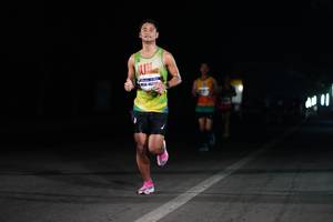 BIB: 4622
                            <button type="button" onclick="openModal(7779448)" class="btn btn-primary btn-sm float-right btn-popup" data-toggle="modal" data-target=".modal-high-quality">
                        <i class="fas fa-shopping-cart"></i> Add to Cart
                    </button>
                                            <button type="button" onclick="isThisMe(7779448, true)" class="btn btn-success btn-sm float-right btn-popup btn-isme hidden" data-toggle="tooltip" data-placement="bottom" title="นี่คือรูปของคุณใช่ไหม คลิกที่นี่เพื่อเอาเข้าอัลบั้ม">
                        <i class="fas fa-plus"></i> Add to album
                    </button>
                    <button type="button" onclick="isThisMe(7779448, false)" class="btn btn-warning btn-sm float-right btn-popup btn-isnotme hidden">
                        <i class="fas fa-ban"></i> Remove from album
                    </button>