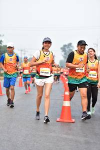BIB: 1185, 10538
                            <button type="button" onclick="openModal(8955029)" class="btn btn-primary btn-sm float-right btn-popup" data-toggle="modal" data-target=".modal-high-quality">
                        <i class="fas fa-shopping-cart"></i> Add to Cart
                    </button>
                                            <button type="button" onclick="isThisMe(8955029, true)" class="btn btn-success btn-sm float-right btn-popup btn-isme hidden" data-toggle="tooltip" data-placement="bottom" title="นี่คือรูปของคุณใช่ไหม คลิกที่นี่เพื่อเอาเข้าอัลบั้ม">
                        <i class="fas fa-plus"></i> Add to album
                    </button>
                    <button type="button" onclick="isThisMe(8955029, false)" class="btn btn-warning btn-sm float-right btn-popup btn-isnotme hidden">
                        <i class="fas fa-ban"></i> Remove from album
                    </button>
