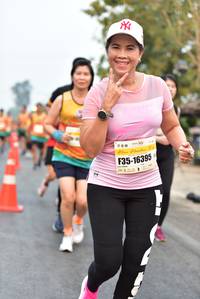 BIB: 16395
                            <button type="button" onclick="openModal(8913329)" class="btn btn-primary btn-sm float-right btn-popup" data-toggle="modal" data-target=".modal-high-quality">
                        <i class="fas fa-shopping-cart"></i> Add to Cart
                    </button>
                                            <button type="button" onclick="isThisMe(8913329, true)" class="btn btn-success btn-sm float-right btn-popup btn-isme hidden" data-toggle="tooltip" data-placement="bottom" title="นี่คือรูปของคุณใช่ไหม คลิกที่นี่เพื่อเอาเข้าอัลบั้ม">
                        <i class="fas fa-plus"></i> Add to album
                    </button>
                    <button type="button" onclick="isThisMe(8913329, false)" class="btn btn-warning btn-sm float-right btn-popup btn-isnotme hidden">
                        <i class="fas fa-ban"></i> Remove from album
                    </button>