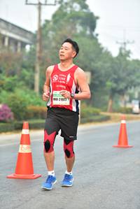 BIB: 1144, 21977
                            <button type="button" onclick="openModal(9007202)" class="btn btn-primary btn-sm float-right btn-popup" data-toggle="modal" data-target=".modal-high-quality">
                        <i class="fas fa-shopping-cart"></i> Add to Cart
                    </button>
                                            <button type="button" onclick="isThisMe(9007202, true)" class="btn btn-success btn-sm float-right btn-popup btn-isme hidden" data-toggle="tooltip" data-placement="bottom" title="นี่คือรูปของคุณใช่ไหม คลิกที่นี่เพื่อเอาเข้าอัลบั้ม">
                        <i class="fas fa-plus"></i> Add to album
                    </button>
                    <button type="button" onclick="isThisMe(9007202, false)" class="btn btn-warning btn-sm float-right btn-popup btn-isnotme hidden">
                        <i class="fas fa-ban"></i> Remove from album
                    </button>