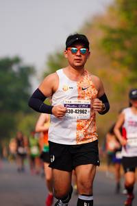 BIB: 42195, 42962
                            <button type="button" onclick="openModal(8502811)" class="btn btn-primary btn-sm float-right btn-popup" data-toggle="modal" data-target=".modal-high-quality">
                        <i class="fas fa-shopping-cart"></i> Add to Cart
                    </button>
                                            <button type="button" onclick="isThisMe(8502811, true)" class="btn btn-success btn-sm float-right btn-popup btn-isme hidden" data-toggle="tooltip" data-placement="bottom" title="นี่คือรูปของคุณใช่ไหม คลิกที่นี่เพื่อเอาเข้าอัลบั้ม">
                        <i class="fas fa-plus"></i> Add to album
                    </button>
                    <button type="button" onclick="isThisMe(8502811, false)" class="btn btn-warning btn-sm float-right btn-popup btn-isnotme hidden">
                        <i class="fas fa-ban"></i> Remove from album
                    </button>