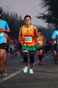 BIB: 651, 26254
                            <button type="button" onclick="openModal(8572878)" class="btn btn-primary btn-sm float-right btn-popup" data-toggle="modal" data-target=".modal-high-quality">
                        <i class="fas fa-shopping-cart"></i> Add to Cart
                    </button>
                                            <button type="button" onclick="isThisMe(8572878, true)" class="btn btn-success btn-sm float-right btn-popup btn-isme hidden" data-toggle="tooltip" data-placement="bottom" title="นี่คือรูปของคุณใช่ไหม คลิกที่นี่เพื่อเอาเข้าอัลบั้ม">
                        <i class="fas fa-plus"></i> Add to album
                    </button>
                    <button type="button" onclick="isThisMe(8572878, false)" class="btn btn-warning btn-sm float-right btn-popup btn-isnotme hidden">
                        <i class="fas fa-ban"></i> Remove from album
                    </button>