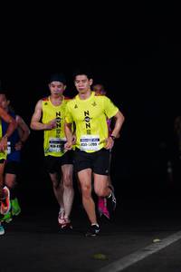 BIB: 799
                            <button type="button" onclick="openModal(8846363)" class="btn btn-primary btn-sm float-right btn-popup" data-toggle="modal" data-target=".modal-high-quality">
                        <i class="fas fa-shopping-cart"></i> Add to Cart
                    </button>
                                            <button type="button" onclick="isThisMe(8846363, true)" class="btn btn-success btn-sm float-right btn-popup btn-isme hidden" data-toggle="tooltip" data-placement="bottom" title="นี่คือรูปของคุณใช่ไหม คลิกที่นี่เพื่อเอาเข้าอัลบั้ม">
                        <i class="fas fa-plus"></i> Add to album
                    </button>
                    <button type="button" onclick="isThisMe(8846363, false)" class="btn btn-warning btn-sm float-right btn-popup btn-isnotme hidden">
                        <i class="fas fa-ban"></i> Remove from album
                    </button>