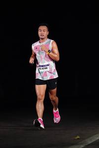 BIB: 42190
                            <button type="button" onclick="openModal(8848601)" class="btn btn-primary btn-sm float-right btn-popup" data-toggle="modal" data-target=".modal-high-quality">
                        <i class="fas fa-shopping-cart"></i> Add to Cart
                    </button>
                                            <button type="button" onclick="isThisMe(8848601, true)" class="btn btn-success btn-sm float-right btn-popup btn-isme hidden" data-toggle="tooltip" data-placement="bottom" title="นี่คือรูปของคุณใช่ไหม คลิกที่นี่เพื่อเอาเข้าอัลบั้ม">
                        <i class="fas fa-plus"></i> Add to album
                    </button>
                    <button type="button" onclick="isThisMe(8848601, false)" class="btn btn-warning btn-sm float-right btn-popup btn-isnotme hidden">
                        <i class="fas fa-ban"></i> Remove from album
                    </button>