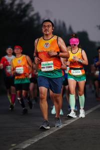 BIB: 22089, 26954
                            <button type="button" onclick="openModal(8565255)" class="btn btn-primary btn-sm float-right btn-popup" data-toggle="modal" data-target=".modal-high-quality">
                        <i class="fas fa-shopping-cart"></i> Add to Cart
                    </button>
                                            <button type="button" onclick="isThisMe(8565255, true)" class="btn btn-success btn-sm float-right btn-popup btn-isme hidden" data-toggle="tooltip" data-placement="bottom" title="นี่คือรูปของคุณใช่ไหม คลิกที่นี่เพื่อเอาเข้าอัลบั้ม">
                        <i class="fas fa-plus"></i> Add to album
                    </button>
                    <button type="button" onclick="isThisMe(8565255, false)" class="btn btn-warning btn-sm float-right btn-popup btn-isnotme hidden">
                        <i class="fas fa-ban"></i> Remove from album
                    </button>