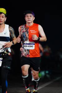 BIB: 42192, 42942
                            <button type="button" onclick="openModal(8911028)" class="btn btn-primary btn-sm float-right btn-popup" data-toggle="modal" data-target=".modal-high-quality">
                        <i class="fas fa-shopping-cart"></i> Add to Cart
                    </button>
                                            <button type="button" onclick="isThisMe(8911028, true)" class="btn btn-success btn-sm float-right btn-popup btn-isme hidden" data-toggle="tooltip" data-placement="bottom" title="นี่คือรูปของคุณใช่ไหม คลิกที่นี่เพื่อเอาเข้าอัลบั้ม">
                        <i class="fas fa-plus"></i> Add to album
                    </button>
                    <button type="button" onclick="isThisMe(8911028, false)" class="btn btn-warning btn-sm float-right btn-popup btn-isnotme hidden">
                        <i class="fas fa-ban"></i> Remove from album
                    </button>
