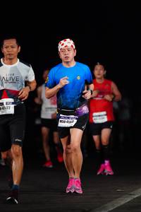 BIB: 4722, 41559
                            <button type="button" onclick="openModal(8861198)" class="btn btn-primary btn-sm float-right btn-popup" data-toggle="modal" data-target=".modal-high-quality">
                        <i class="fas fa-shopping-cart"></i> Add to Cart
                    </button>
                                            <button type="button" onclick="isThisMe(8861198, true)" class="btn btn-success btn-sm float-right btn-popup btn-isme hidden" data-toggle="tooltip" data-placement="bottom" title="นี่คือรูปของคุณใช่ไหม คลิกที่นี่เพื่อเอาเข้าอัลบั้ม">
                        <i class="fas fa-plus"></i> Add to album
                    </button>
                    <button type="button" onclick="isThisMe(8861198, false)" class="btn btn-warning btn-sm float-right btn-popup btn-isnotme hidden">
                        <i class="fas fa-ban"></i> Remove from album
                    </button>