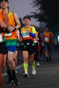 BIB: 27624
                            <button type="button" onclick="openModal(8568893)" class="btn btn-primary btn-sm float-right btn-popup" data-toggle="modal" data-target=".modal-high-quality">
                        <i class="fas fa-shopping-cart"></i> Add to Cart
                    </button>
                                            <button type="button" onclick="isThisMe(8568893, true)" class="btn btn-success btn-sm float-right btn-popup btn-isme hidden" data-toggle="tooltip" data-placement="bottom" title="นี่คือรูปของคุณใช่ไหม คลิกที่นี่เพื่อเอาเข้าอัลบั้ม">
                        <i class="fas fa-plus"></i> Add to album
                    </button>
                    <button type="button" onclick="isThisMe(8568893, false)" class="btn btn-warning btn-sm float-right btn-popup btn-isnotme hidden">
                        <i class="fas fa-ban"></i> Remove from album
                    </button>
