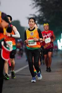 BIB: 972, 20267
                            <button type="button" onclick="openModal(8589361)" class="btn btn-primary btn-sm float-right btn-popup" data-toggle="modal" data-target=".modal-high-quality">
                        <i class="fas fa-shopping-cart"></i> Add to Cart
                    </button>
                                            <button type="button" onclick="isThisMe(8589361, true)" class="btn btn-success btn-sm float-right btn-popup btn-isme hidden" data-toggle="tooltip" data-placement="bottom" title="นี่คือรูปของคุณใช่ไหม คลิกที่นี่เพื่อเอาเข้าอัลบั้ม">
                        <i class="fas fa-plus"></i> Add to album
                    </button>
                    <button type="button" onclick="isThisMe(8589361, false)" class="btn btn-warning btn-sm float-right btn-popup btn-isnotme hidden">
                        <i class="fas fa-ban"></i> Remove from album
                    </button>
