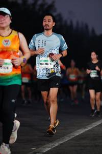 BIB: 260, 128
                            <button type="button" onclick="openModal(8542898)" class="btn btn-primary btn-sm float-right btn-popup" data-toggle="modal" data-target=".modal-high-quality">
                        <i class="fas fa-shopping-cart"></i> Add to Cart
                    </button>
                                            <button type="button" onclick="isThisMe(8542898, true)" class="btn btn-success btn-sm float-right btn-popup btn-isme hidden" data-toggle="tooltip" data-placement="bottom" title="นี่คือรูปของคุณใช่ไหม คลิกที่นี่เพื่อเอาเข้าอัลบั้ม">
                        <i class="fas fa-plus"></i> Add to album
                    </button>
                    <button type="button" onclick="isThisMe(8542898, false)" class="btn btn-warning btn-sm float-right btn-popup btn-isnotme hidden">
                        <i class="fas fa-ban"></i> Remove from album
                    </button>