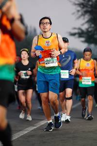 BIB: 2031
                            <button type="button" onclick="openModal(8573896)" class="btn btn-primary btn-sm float-right btn-popup" data-toggle="modal" data-target=".modal-high-quality">
                        <i class="fas fa-shopping-cart"></i> Add to Cart
                    </button>
                                            <button type="button" onclick="isThisMe(8573896, true)" class="btn btn-success btn-sm float-right btn-popup btn-isme hidden" data-toggle="tooltip" data-placement="bottom" title="นี่คือรูปของคุณใช่ไหม คลิกที่นี่เพื่อเอาเข้าอัลบั้ม">
                        <i class="fas fa-plus"></i> Add to album
                    </button>
                    <button type="button" onclick="isThisMe(8573896, false)" class="btn btn-warning btn-sm float-right btn-popup btn-isnotme hidden">
                        <i class="fas fa-ban"></i> Remove from album
                    </button>