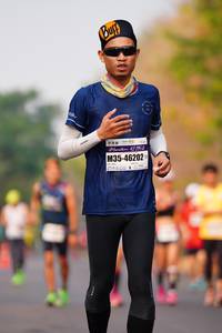BIB: 195, 46202
                            <button type="button" onclick="openModal(8432576)" class="btn btn-primary btn-sm float-right btn-popup" data-toggle="modal" data-target=".modal-high-quality">
                        <i class="fas fa-shopping-cart"></i> Add to Cart
                    </button>
                                            <button type="button" onclick="isThisMe(8432576, true)" class="btn btn-success btn-sm float-right btn-popup btn-isme hidden" data-toggle="tooltip" data-placement="bottom" title="นี่คือรูปของคุณใช่ไหม คลิกที่นี่เพื่อเอาเข้าอัลบั้ม">
                        <i class="fas fa-plus"></i> Add to album
                    </button>
                    <button type="button" onclick="isThisMe(8432576, false)" class="btn btn-warning btn-sm float-right btn-popup btn-isnotme hidden">
                        <i class="fas fa-ban"></i> Remove from album
                    </button>
