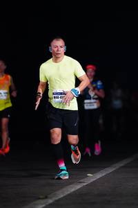 BIB: 411
                            <button type="button" onclick="openModal(8854100)" class="btn btn-primary btn-sm float-right btn-popup" data-toggle="modal" data-target=".modal-high-quality">
                        <i class="fas fa-shopping-cart"></i> Add to Cart
                    </button>
                                            <button type="button" onclick="isThisMe(8854100, true)" class="btn btn-success btn-sm float-right btn-popup btn-isme hidden" data-toggle="tooltip" data-placement="bottom" title="นี่คือรูปของคุณใช่ไหม คลิกที่นี่เพื่อเอาเข้าอัลบั้ม">
                        <i class="fas fa-plus"></i> Add to album
                    </button>
                    <button type="button" onclick="isThisMe(8854100, false)" class="btn btn-warning btn-sm float-right btn-popup btn-isnotme hidden">
                        <i class="fas fa-ban"></i> Remove from album
                    </button>