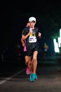 BIB: 311
                            <button type="button" onclick="openModal(8831981)" class="btn btn-primary btn-sm float-right btn-popup" data-toggle="modal" data-target=".modal-high-quality">
                        <i class="fas fa-shopping-cart"></i> Add to Cart
                    </button>
                                            <button type="button" onclick="isThisMe(8831981, true)" class="btn btn-success btn-sm float-right btn-popup btn-isme hidden" data-toggle="tooltip" data-placement="bottom" title="นี่คือรูปของคุณใช่ไหม คลิกที่นี่เพื่อเอาเข้าอัลบั้ม">
                        <i class="fas fa-plus"></i> Add to album
                    </button>
                    <button type="button" onclick="isThisMe(8831981, false)" class="btn btn-warning btn-sm float-right btn-popup btn-isnotme hidden">
                        <i class="fas fa-ban"></i> Remove from album
                    </button>