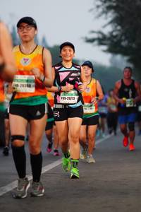 BIB: 202, 25273
                            <button type="button" onclick="openModal(8599771)" class="btn btn-primary btn-sm float-right btn-popup" data-toggle="modal" data-target=".modal-high-quality">
                        <i class="fas fa-shopping-cart"></i> Add to Cart
                    </button>
                                            <button type="button" onclick="isThisMe(8599771, true)" class="btn btn-success btn-sm float-right btn-popup btn-isme hidden" data-toggle="tooltip" data-placement="bottom" title="นี่คือรูปของคุณใช่ไหม คลิกที่นี่เพื่อเอาเข้าอัลบั้ม">
                        <i class="fas fa-plus"></i> Add to album
                    </button>
                    <button type="button" onclick="isThisMe(8599771, false)" class="btn btn-warning btn-sm float-right btn-popup btn-isnotme hidden">
                        <i class="fas fa-ban"></i> Remove from album
                    </button>