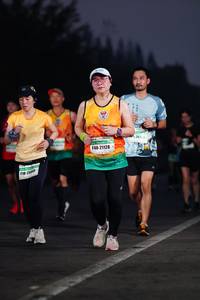 BIB: 21128, 750
                            <button type="button" onclick="openModal(8542697)" class="btn btn-primary btn-sm float-right btn-popup" data-toggle="modal" data-target=".modal-high-quality">
                        <i class="fas fa-shopping-cart"></i> Add to Cart
                    </button>
                                            <button type="button" onclick="isThisMe(8542697, true)" class="btn btn-success btn-sm float-right btn-popup btn-isme hidden" data-toggle="tooltip" data-placement="bottom" title="นี่คือรูปของคุณใช่ไหม คลิกที่นี่เพื่อเอาเข้าอัลบั้ม">
                        <i class="fas fa-plus"></i> Add to album
                    </button>
                    <button type="button" onclick="isThisMe(8542697, false)" class="btn btn-warning btn-sm float-right btn-popup btn-isnotme hidden">
                        <i class="fas fa-ban"></i> Remove from album
                    </button>