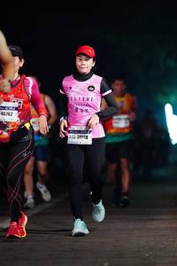 BIB: 46762, 40558
                            <button type="button" onclick="openModal(8937543)" class="btn btn-primary btn-sm float-right btn-popup" data-toggle="modal" data-target=".modal-high-quality">
                        <i class="fas fa-shopping-cart"></i> Add to Cart
                    </button>
                                            <button type="button" onclick="isThisMe(8937543, true)" class="btn btn-success btn-sm float-right btn-popup btn-isme hidden" data-toggle="tooltip" data-placement="bottom" title="นี่คือรูปของคุณใช่ไหม คลิกที่นี่เพื่อเอาเข้าอัลบั้ม">
                        <i class="fas fa-plus"></i> Add to album
                    </button>
                    <button type="button" onclick="isThisMe(8937543, false)" class="btn btn-warning btn-sm float-right btn-popup btn-isnotme hidden">
                        <i class="fas fa-ban"></i> Remove from album
                    </button>