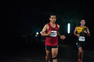 BIB: 40142
                            <button type="button" onclick="openModal(8355497)" class="btn btn-primary btn-sm float-right btn-popup" data-toggle="modal" data-target=".modal-high-quality">
                        <i class="fas fa-shopping-cart"></i> Add to Cart
                    </button>
                                            <button type="button" onclick="isThisMe(8355497, true)" class="btn btn-success btn-sm float-right btn-popup btn-isme hidden" data-toggle="tooltip" data-placement="bottom" title="นี่คือรูปของคุณใช่ไหม คลิกที่นี่เพื่อเอาเข้าอัลบั้ม">
                        <i class="fas fa-plus"></i> Add to album
                    </button>
                    <button type="button" onclick="isThisMe(8355497, false)" class="btn btn-warning btn-sm float-right btn-popup btn-isnotme hidden">
                        <i class="fas fa-ban"></i> Remove from album
                    </button>