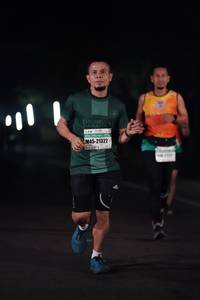 BIB: 21322
                            <button type="button" onclick="openModal(8562868)" class="btn btn-primary btn-sm float-right btn-popup" data-toggle="modal" data-target=".modal-high-quality">
                        <i class="fas fa-shopping-cart"></i> Add to Cart
                    </button>
                                            <button type="button" onclick="isThisMe(8562868, true)" class="btn btn-success btn-sm float-right btn-popup btn-isme hidden" data-toggle="tooltip" data-placement="bottom" title="นี่คือรูปของคุณใช่ไหม คลิกที่นี่เพื่อเอาเข้าอัลบั้ม">
                        <i class="fas fa-plus"></i> Add to album
                    </button>
                    <button type="button" onclick="isThisMe(8562868, false)" class="btn btn-warning btn-sm float-right btn-popup btn-isnotme hidden">
                        <i class="fas fa-ban"></i> Remove from album
                    </button>