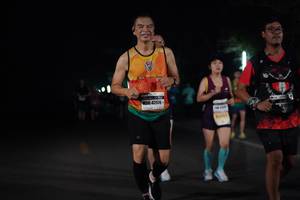 BIB: 42576, 419
                            <button type="button" onclick="openModal(8417521)" class="btn btn-primary btn-sm float-right btn-popup" data-toggle="modal" data-target=".modal-high-quality">
                        <i class="fas fa-shopping-cart"></i> Add to Cart
                    </button>
                                            <button type="button" onclick="isThisMe(8417521, true)" class="btn btn-success btn-sm float-right btn-popup btn-isme hidden" data-toggle="tooltip" data-placement="bottom" title="นี่คือรูปของคุณใช่ไหม คลิกที่นี่เพื่อเอาเข้าอัลบั้ม">
                        <i class="fas fa-plus"></i> Add to album
                    </button>
                    <button type="button" onclick="isThisMe(8417521, false)" class="btn btn-warning btn-sm float-right btn-popup btn-isnotme hidden">
                        <i class="fas fa-ban"></i> Remove from album
                    </button>